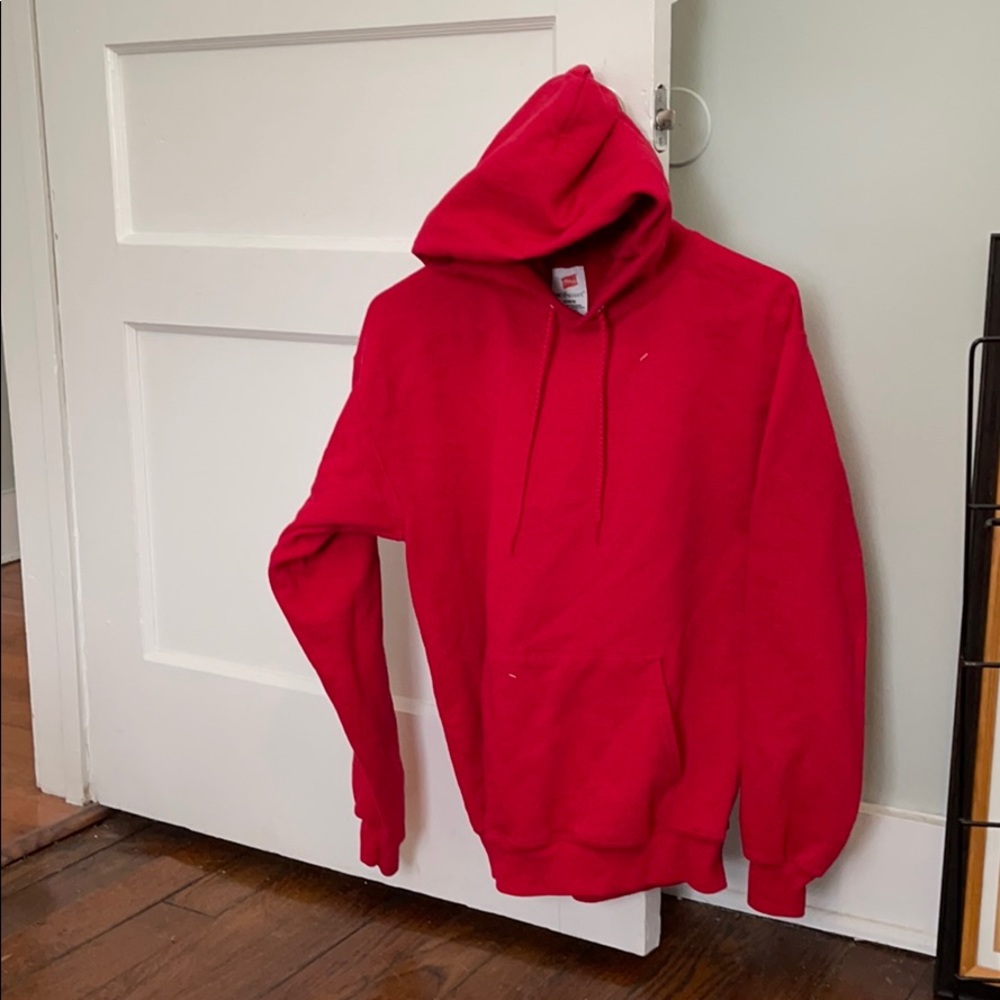 Hanes Men’s Medium Red Hoodie